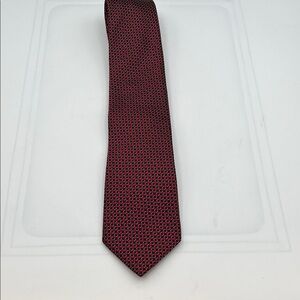 Donald J Trump Signature Collection Red Black Geometric Silk Tie